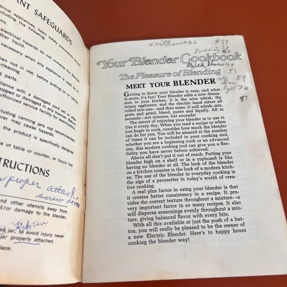 Vintage 1973 Waring Blender Cookbook‎ The Pleasure of Blending 14 Speed Recipes